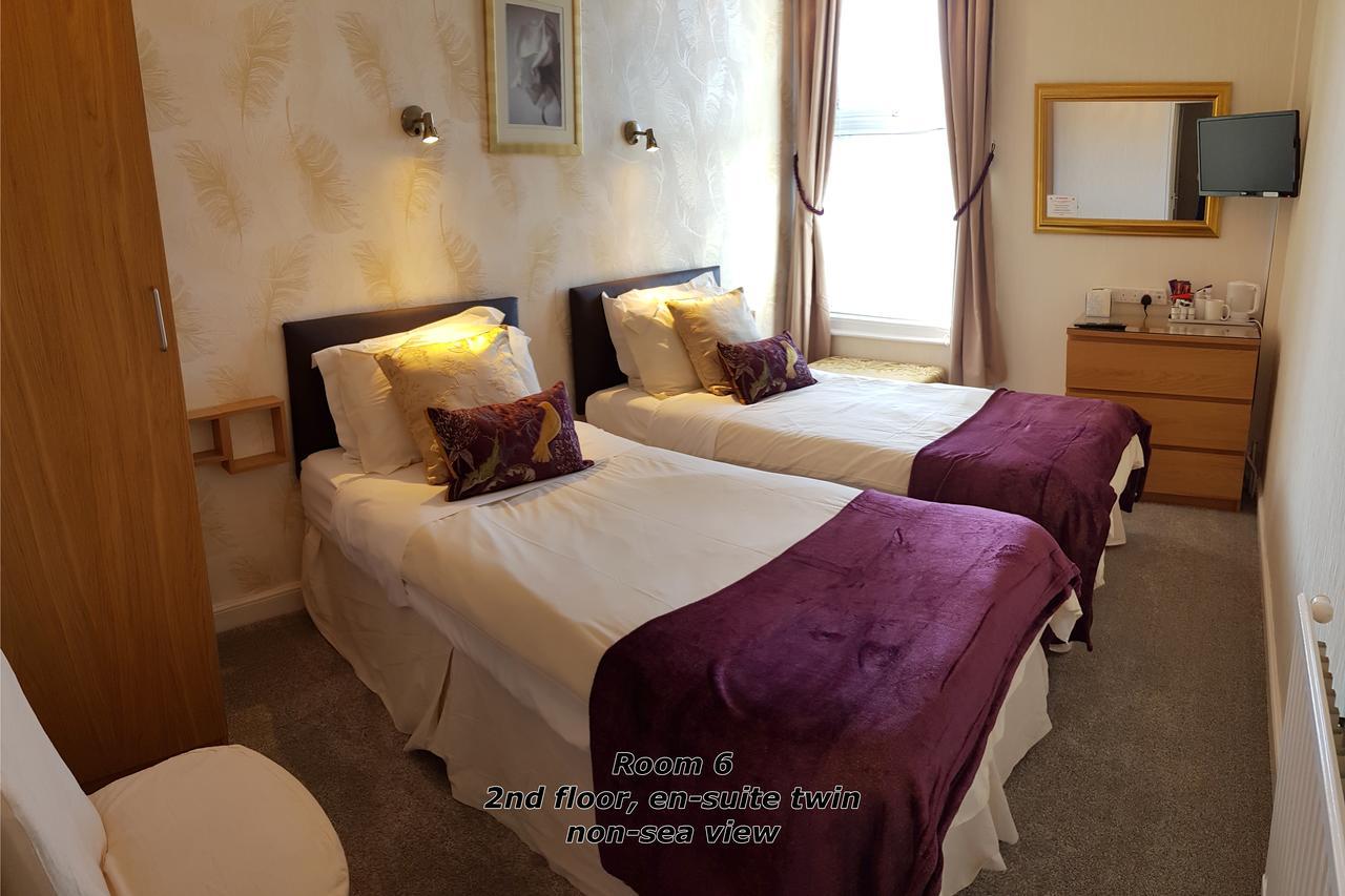 The Paragon - Guest Accommodation Скарборо Екстер'єр фото