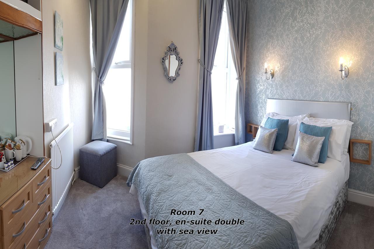 The Paragon - Guest Accommodation Скарборо Екстер'єр фото